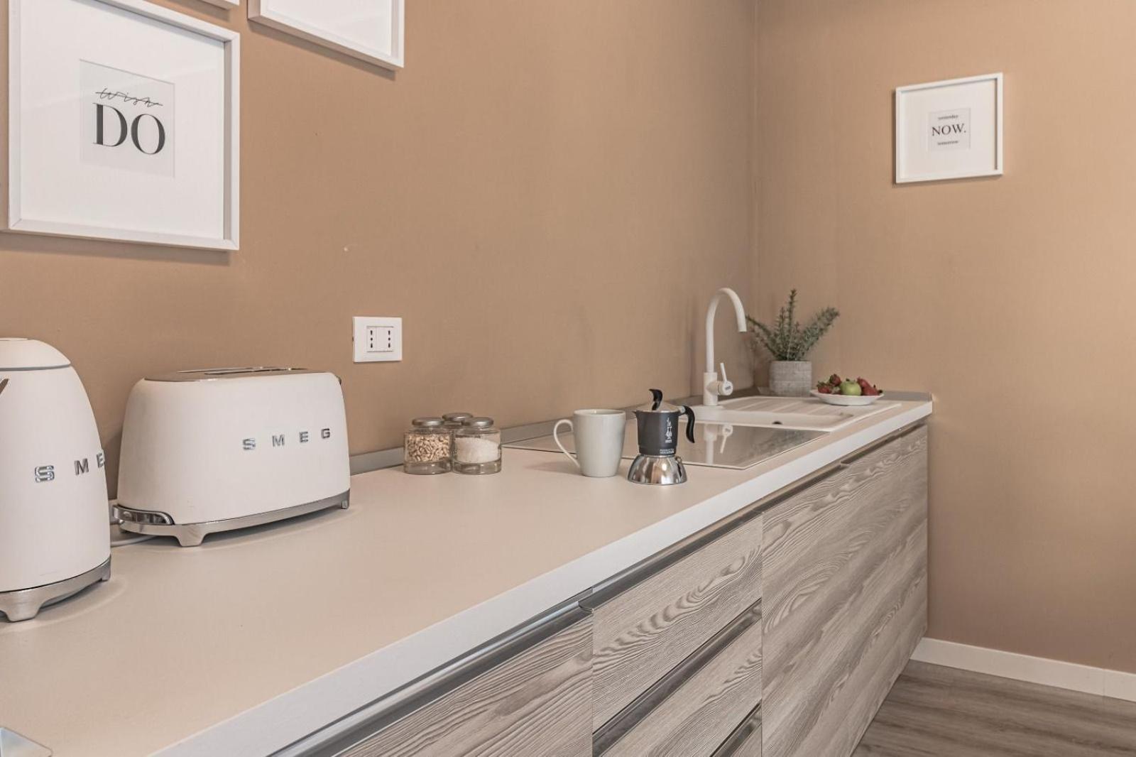 Thea - Centro Storico Bed & Breakfast Monza Ngoại thất bức ảnh